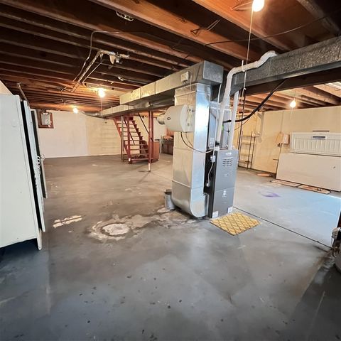 7260 Childsdale Avenue, Rockford, MI 49341