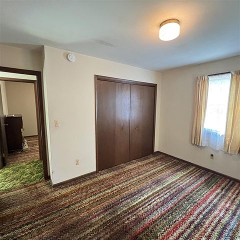 7260 Childsdale Avenue, Rockford, MI 49341