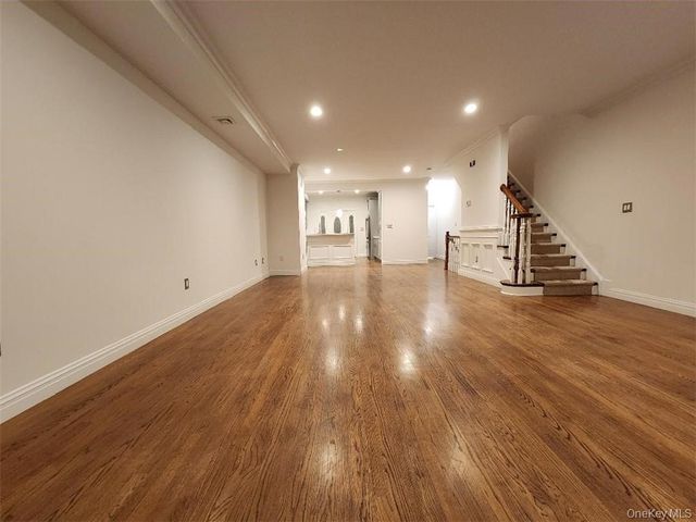 240-250 Pelham Road, New Rochelle, NY 10805