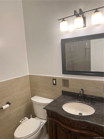240-250 Pelham Road, New Rochelle, NY 10805