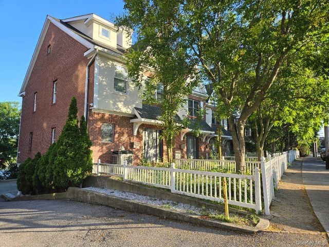 240-250 Pelham Road, New Rochelle, NY 10805