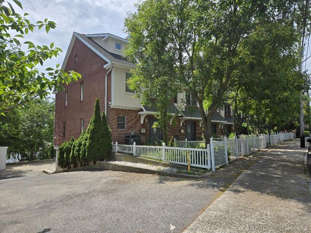 240-250 Pelham Road, New Rochelle, NY 10805