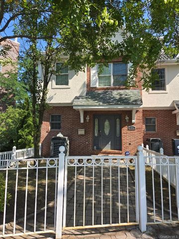 240-250 Pelham Road, New Rochelle, NY 10805