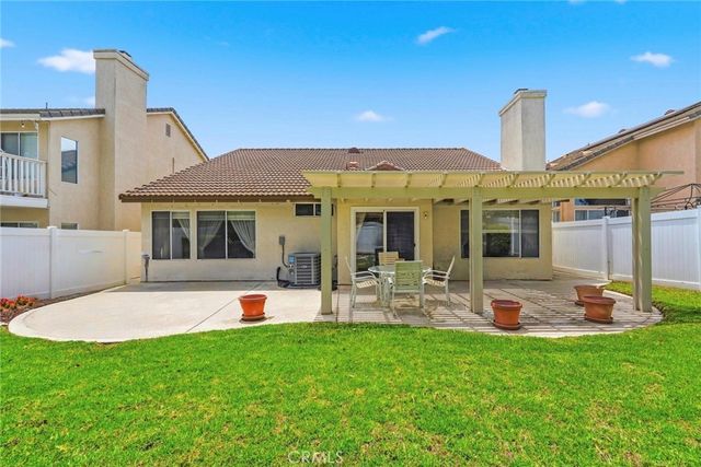 696 Avondale Drive, Corona, CA 92879