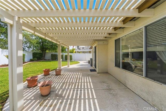 696 Avondale Drive, Corona, CA 92879