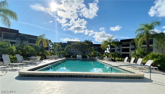 6979 Winkler RD 117, Fort Myers, FL 33919