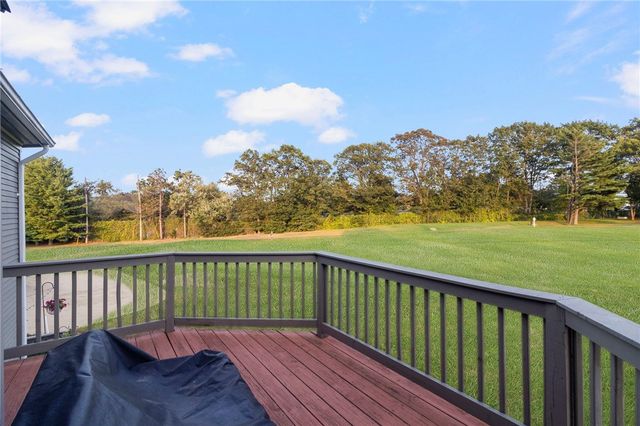 58 Needle Grove Point D, North Providence, RI 02904