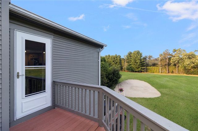 58 Needle Grove Point D, North Providence, RI 02904