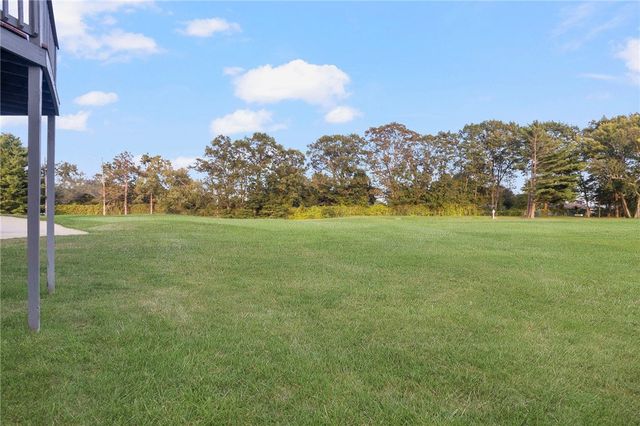 58 Needle Grove Point D, North Providence, RI 02904