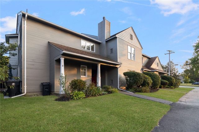 58 Needle Grove Point D, North Providence, RI 02904