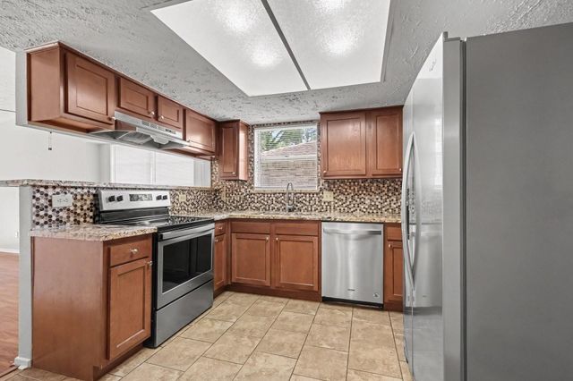 9403 Kilrenny Drive, Spring, TX 77379