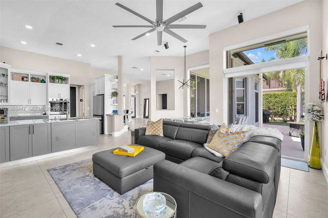 15977 SW 13th Street, Pembroke Pines, FL 33027