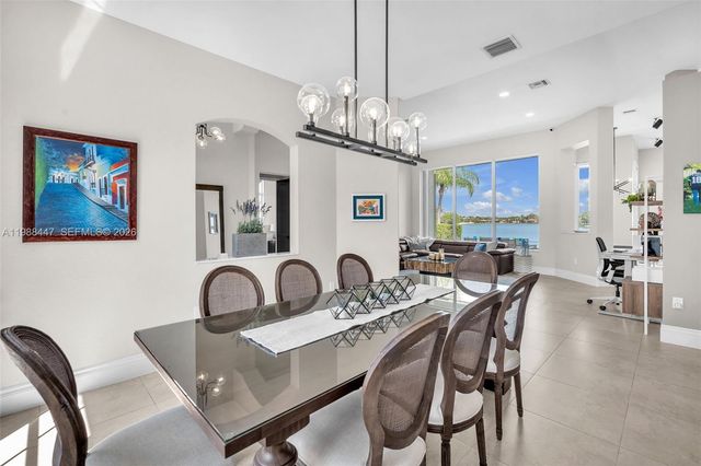 15977 SW 13th Street, Pembroke Pines, FL 33027