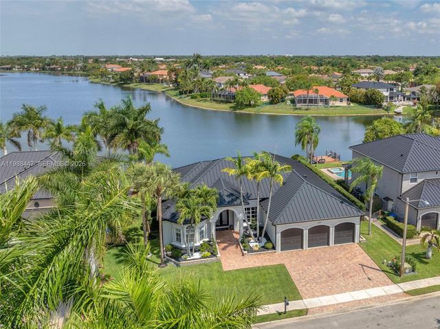 15977 SW 13th Street, Pembroke Pines, FL 33027