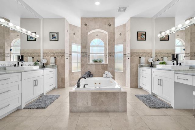 15977 SW 13th Street, Pembroke Pines, FL 33027