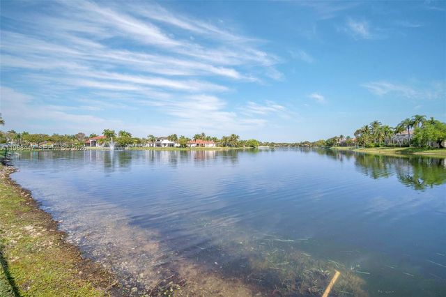 15977 SW 13th Street, Pembroke Pines, FL 33027