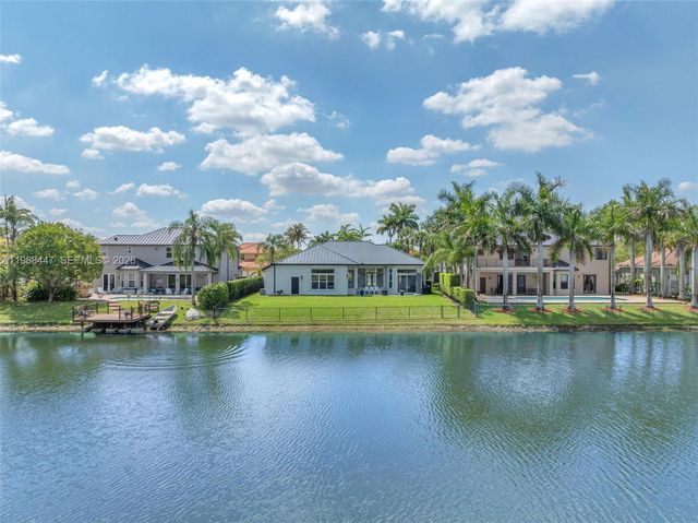 15977 SW 13th Street, Pembroke Pines, FL 33027