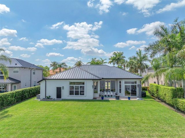 15977 SW 13th Street, Pembroke Pines, FL 33027