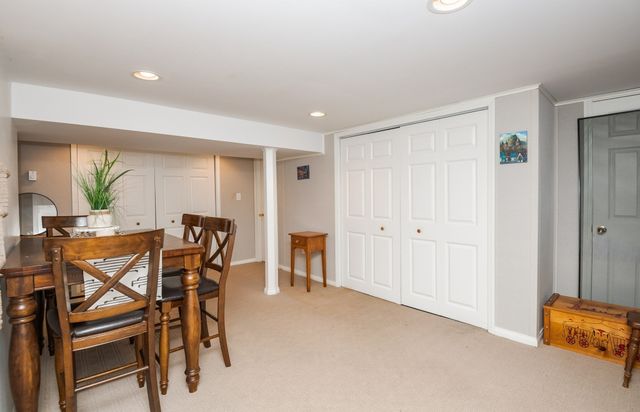 19 Sabino Farm Rd, Peabody, MA 01960