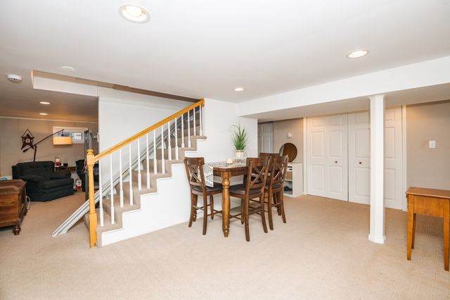 19 Sabino Farm Rd, Peabody, MA 01960