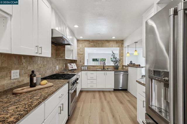 129 Valle Vista Dr, Danville, CA 94526