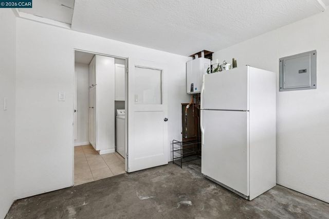 129 Valle Vista Dr, Danville, CA 94526