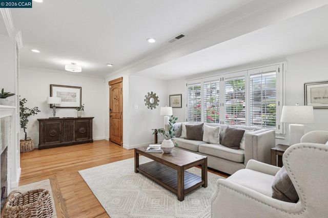 129 Valle Vista Dr, Danville, CA 94526