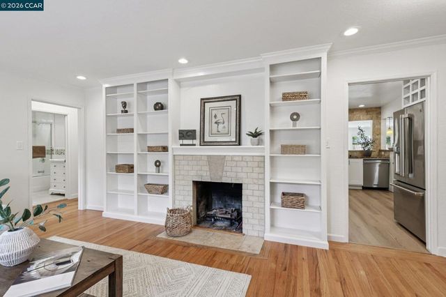 129 Valle Vista Dr, Danville, CA 94526