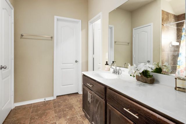 7006 Whitlow Wonder Lane, Houston, TX 77086