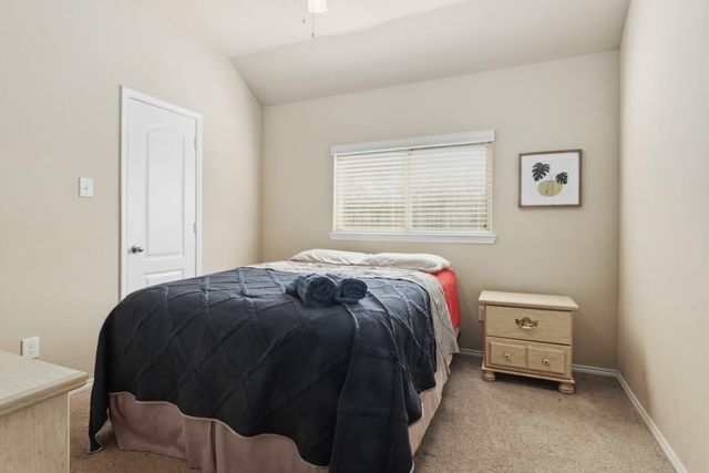 7006 Whitlow Wonder Lane, Houston, TX 77086