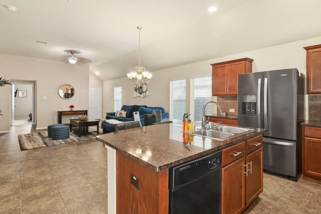 7006 Whitlow Wonder Lane, Houston, TX 77086