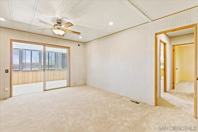 8712 N Magnolia Ave SPC 289, Santee, CA 92071