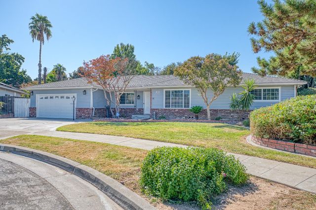 6474 N 5th Street, Fresno, CA 93710