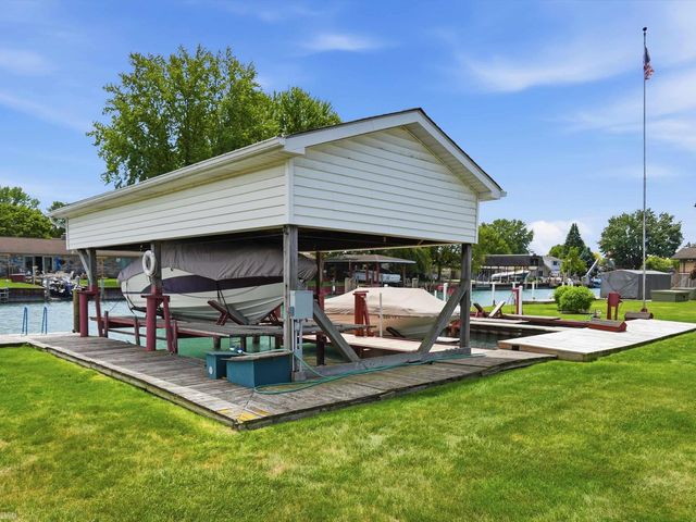 7589 Colony Drive, Clay Twp, MI 48001