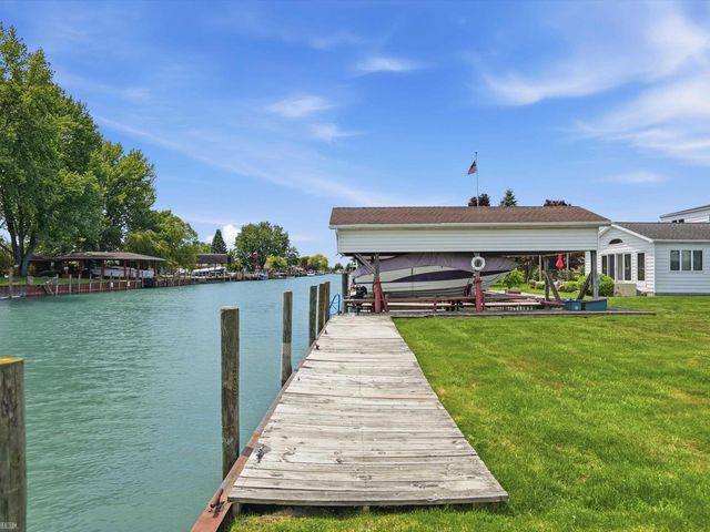 7589 Colony Drive, Clay Twp, MI 48001