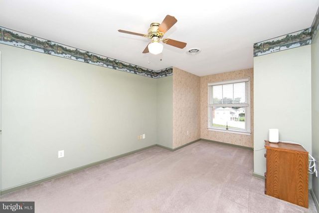 101 HANDLER DR, Burlington Township, NJ 08016