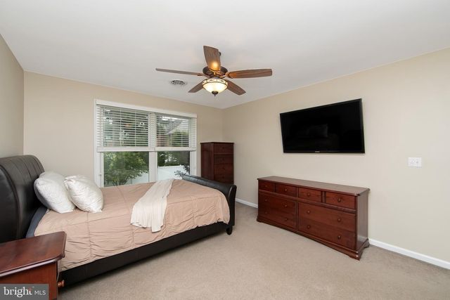 101 HANDLER DR, Burlington Township, NJ 08016