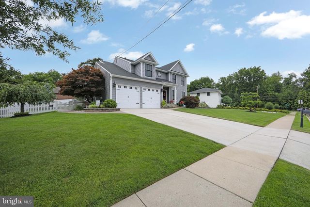 101 HANDLER DR, Burlington Township, NJ 08016