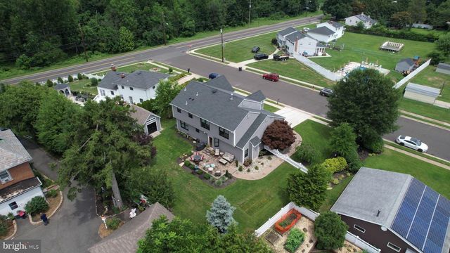 101 HANDLER DR, Burlington Township, NJ 08016