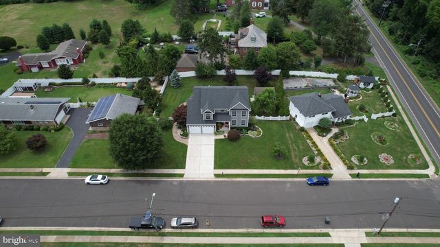 101 HANDLER DR, Burlington Township, NJ 08016