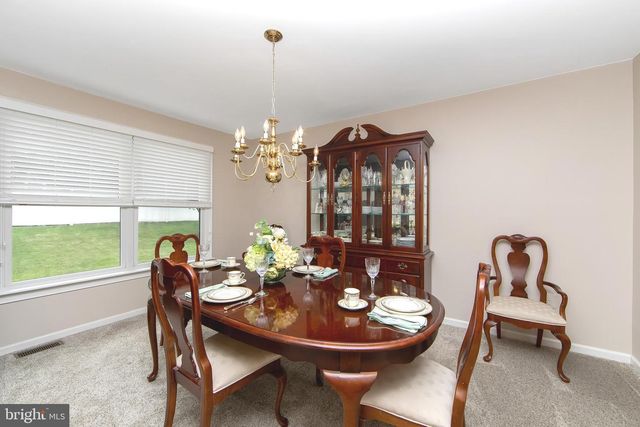 101 HANDLER DR, Burlington Township, NJ 08016
