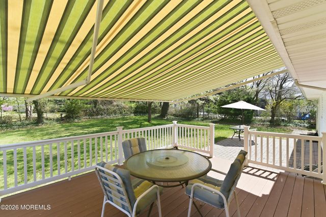 5 Lone Oak Road, Middletown, NJ 07748