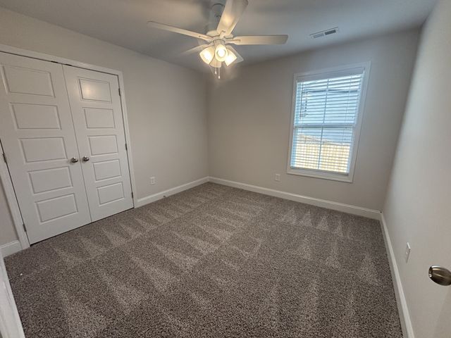 176 Leitrim Dr, Clarksville, TN 37042