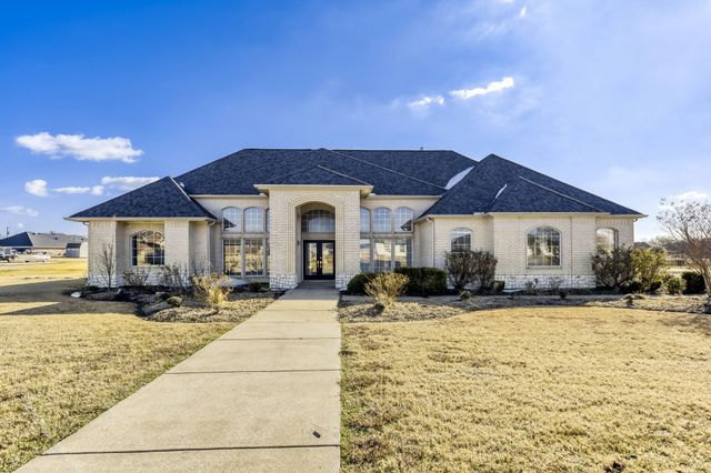153 Whispering Winds Drive, Gunter, TX 75058
