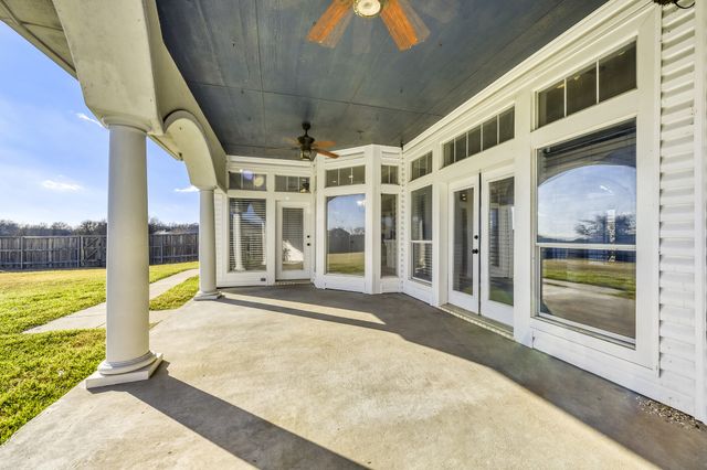 153 Whispering Winds Drive, Gunter, TX 75058