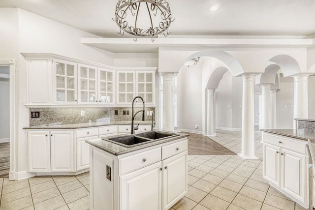 153 Whispering Winds Drive, Gunter, TX 75058