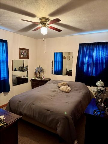 3704 Richmond Road NE, Cedar Rapids, IA 52402