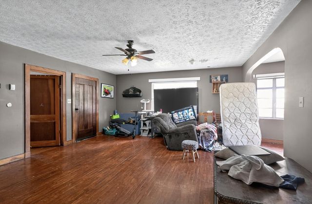 6575 KY-2141, Hustonville, KY 40437