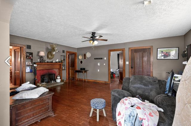 6575 KY-2141, Hustonville, KY 40437