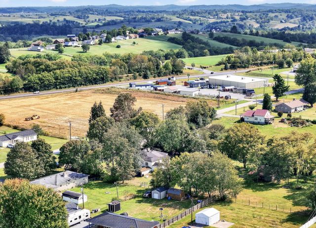 6575 KY-2141, Hustonville, KY 40437